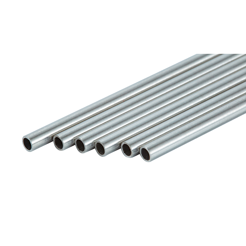 How do stainless steel electrolytic tubes withstand long-term corrosion and damage despite complex water conditions?